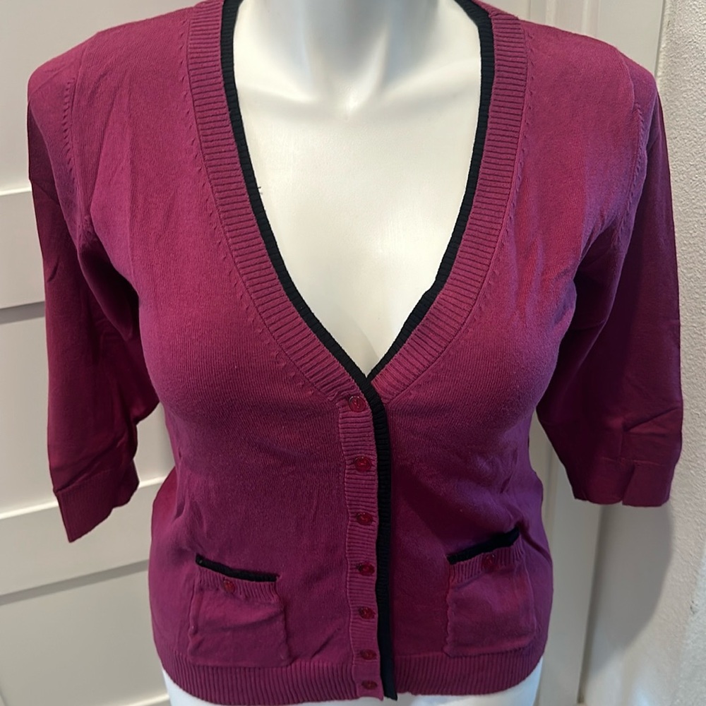 Lifestyle Attitude by Larry Levine Button Front Cardigan Size M